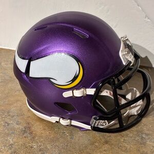Minnesota Vikings (NFL) Mini Football Helmet